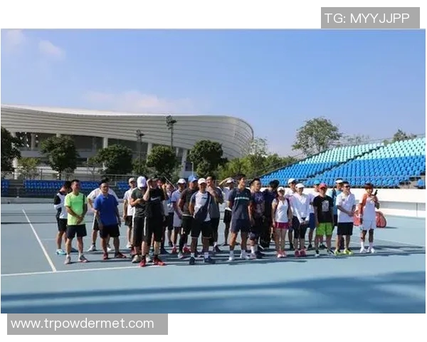 探索杭州网球队的团队协作之道与网球巨献的精彩瞬间 探索杭州网球队的团队协作之道与网球巨献的精彩瞬间